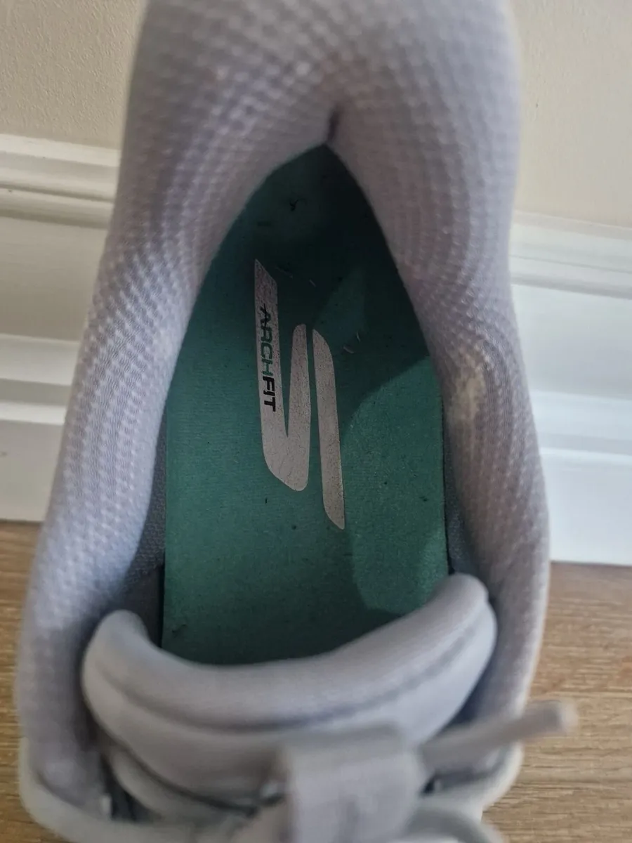 Sketchers Golf shoes - Image 3