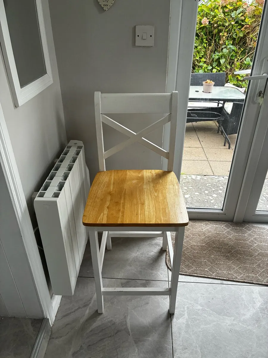 High stools - Image 1