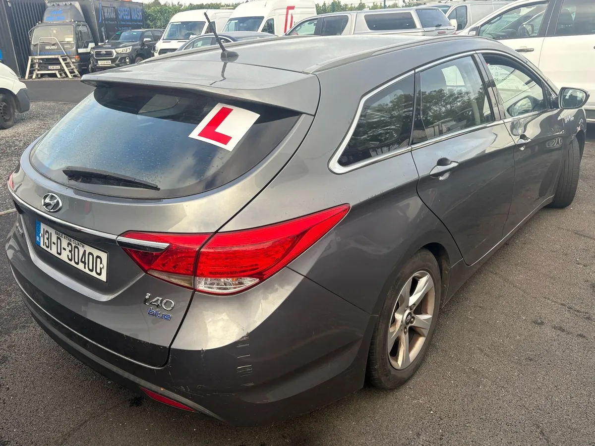2013 Hyundai ix40 tax 11/26 only 120k miles - Image 3
