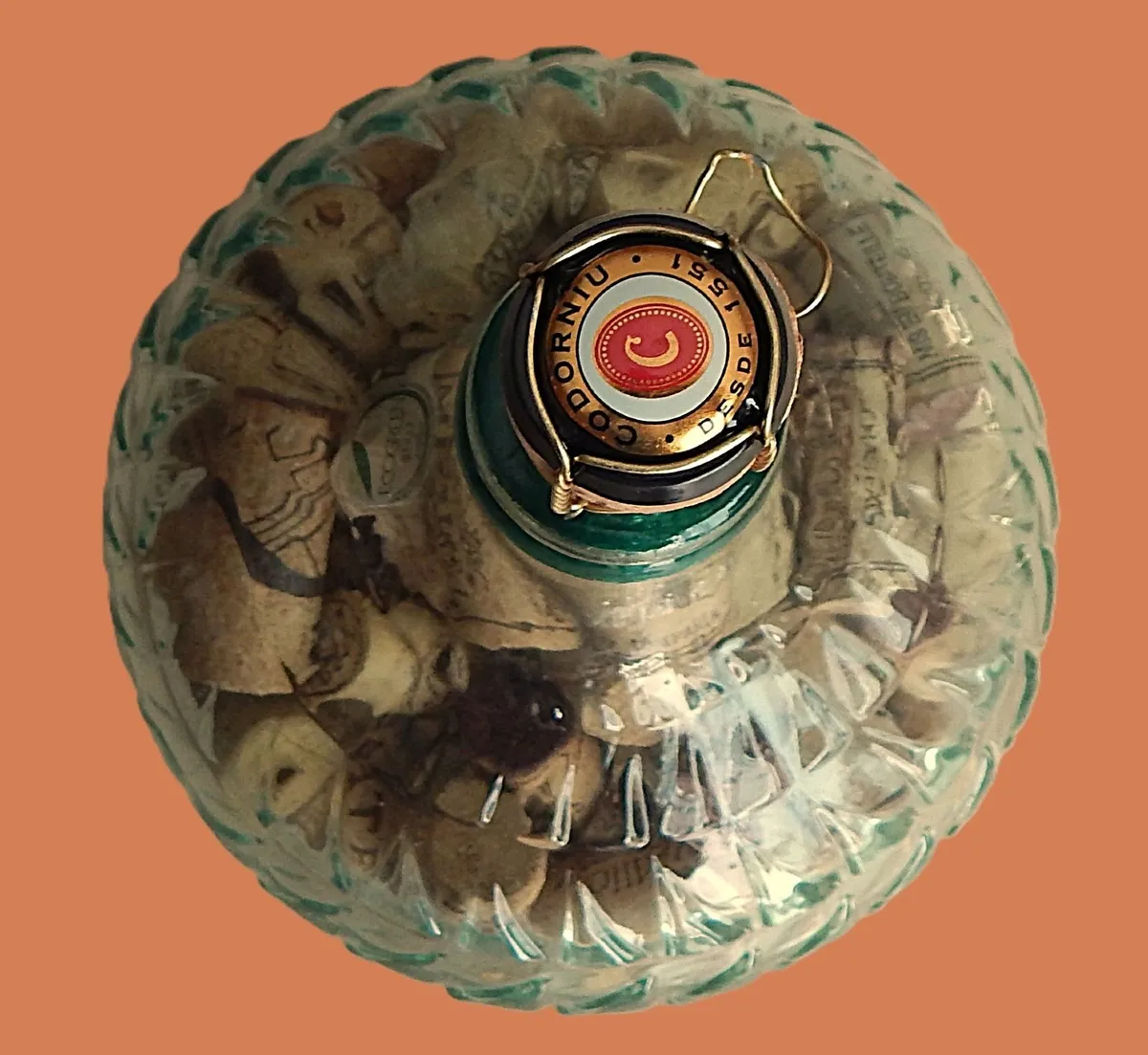 Novelty Ornate Glass Bottle of Wine Corks - Image 4