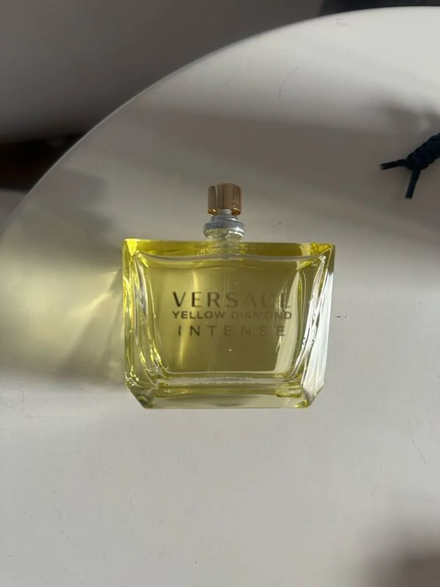 Versace Yellow Diamond Intense - Image 2