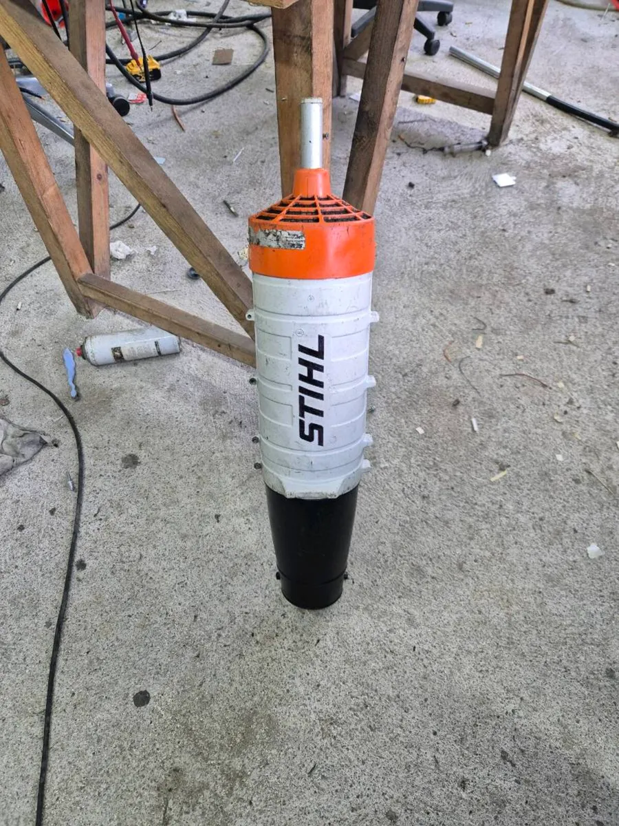 Stihl BG-km blower attachment - Image 1