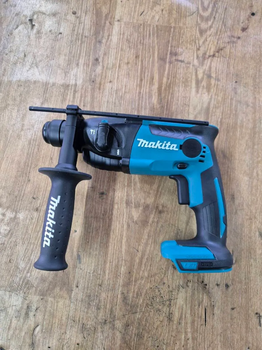 18v Makita dhr-165 rotary SDS+ hammer drill - Image 1