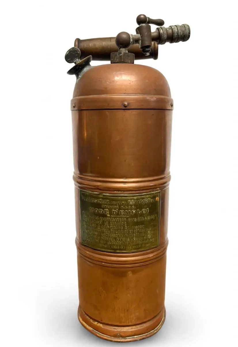 Antique French horticultural pressure sprayer - Image 2