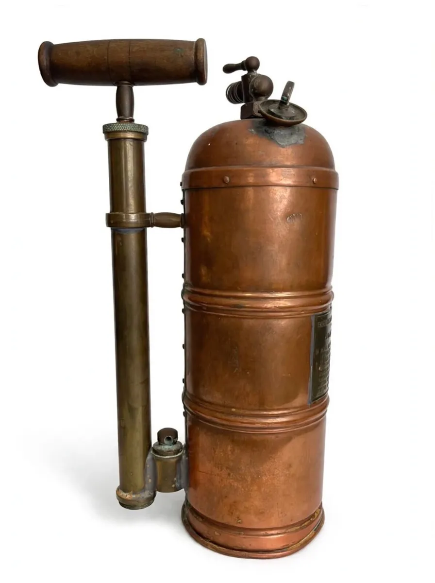 Antique French horticultural pressure sprayer - Image 3