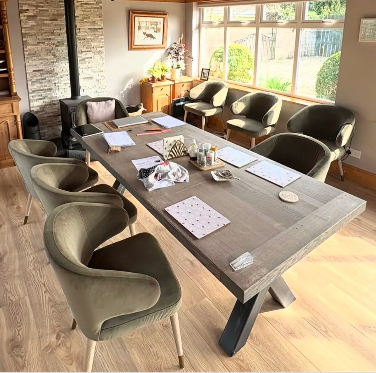 Oak kitchen table - Image 1