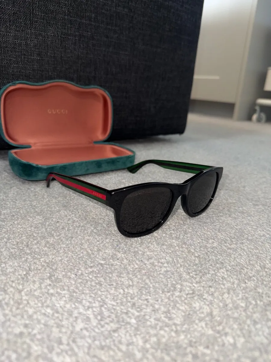 Gucci Mens sunglasses - Image 1