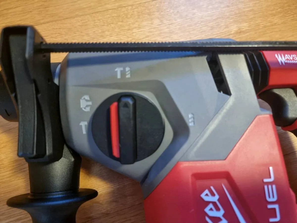 Milwaukee M18FH Fuel SDS-PLUS Hammer Drill Body - Image 2