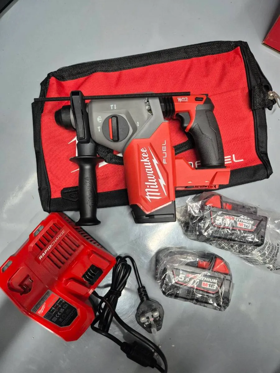 Milwaukee M18 Fuel SDS-PLUS Hammer Drill Kit - Image 1