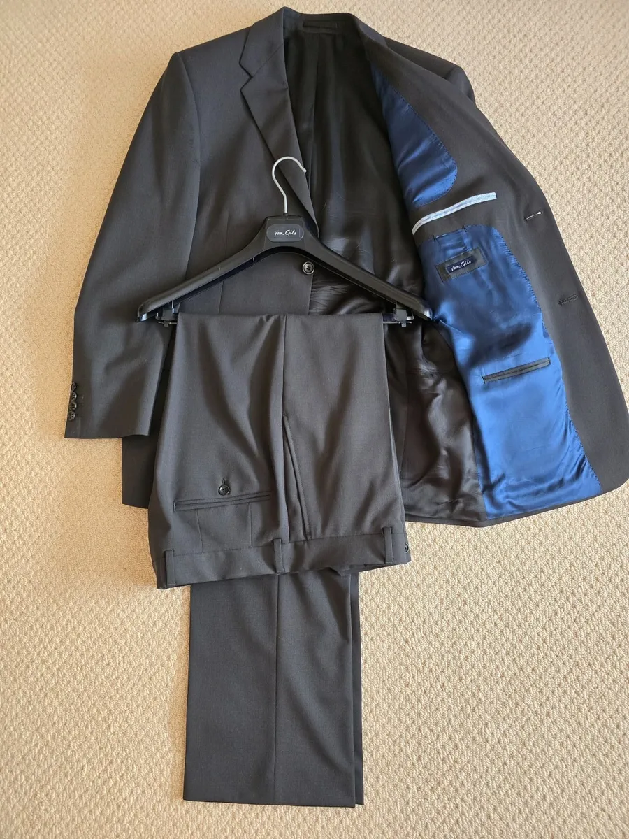 Gents Van Gills Suit, size 40R - Image 2
