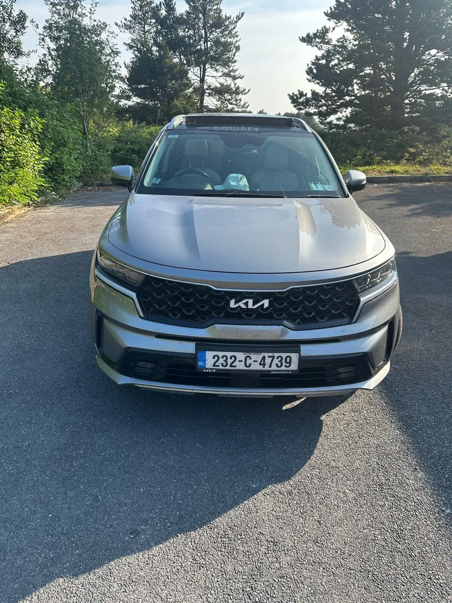 Kia Sorento - Image 1