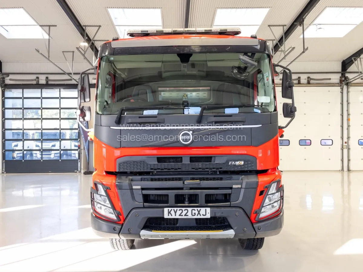 2022 VOLVO FMX 420 TIPPER - Image 3