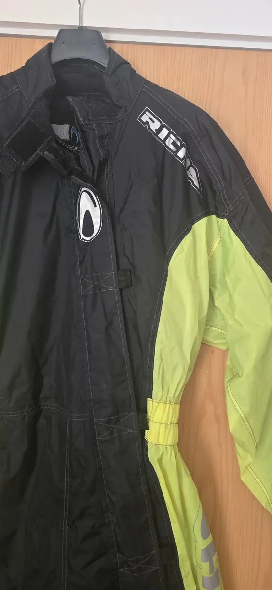 Richa Typhoon Rain Suit - Image 1