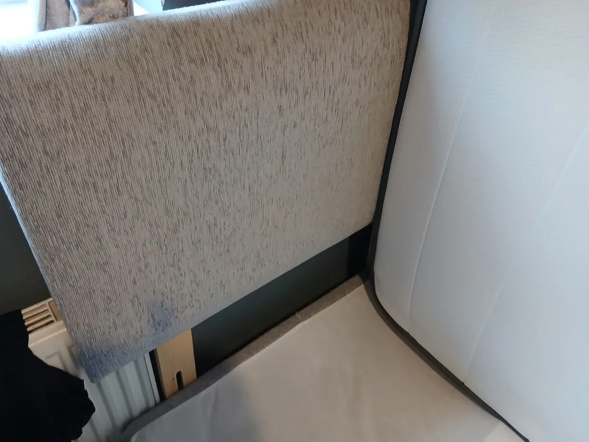 Bed & Mattress - Image 2