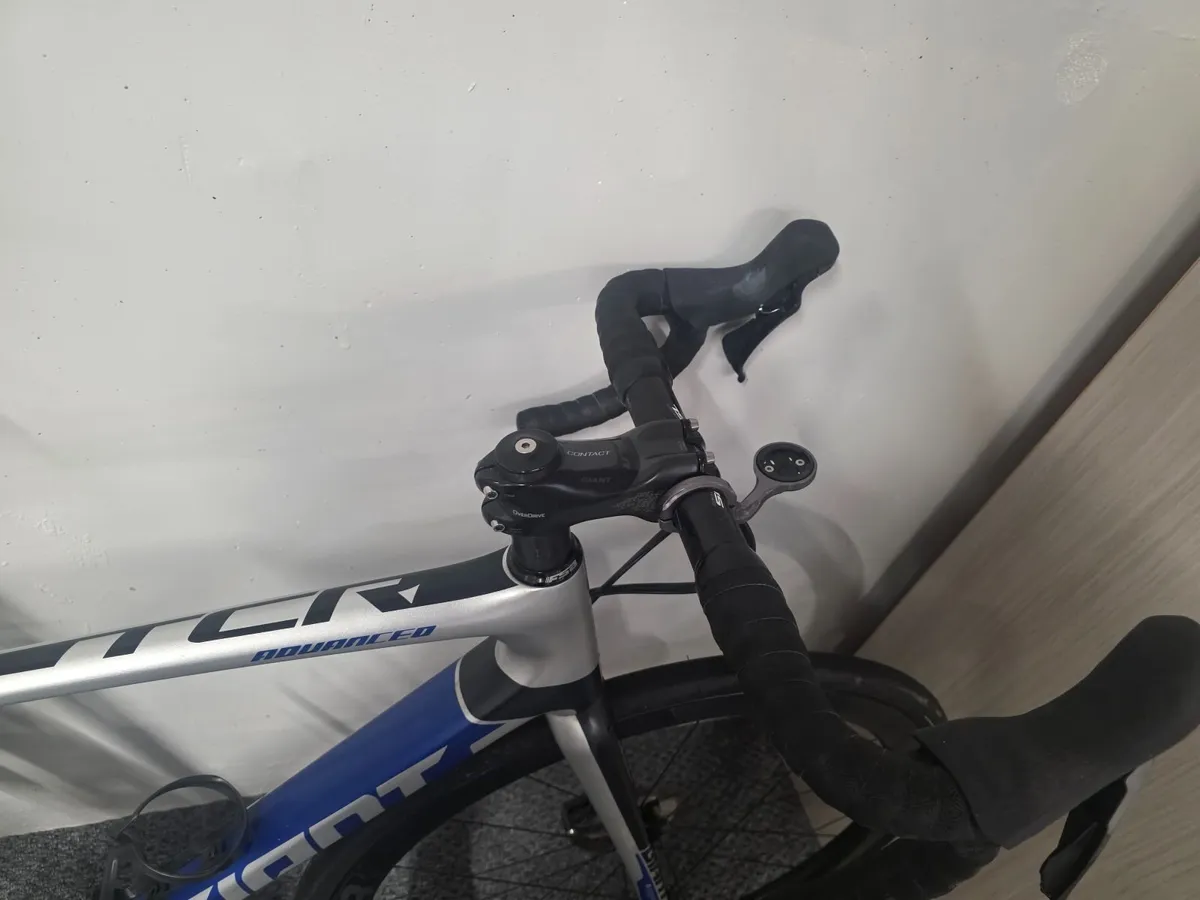 Road bike - Image 1
