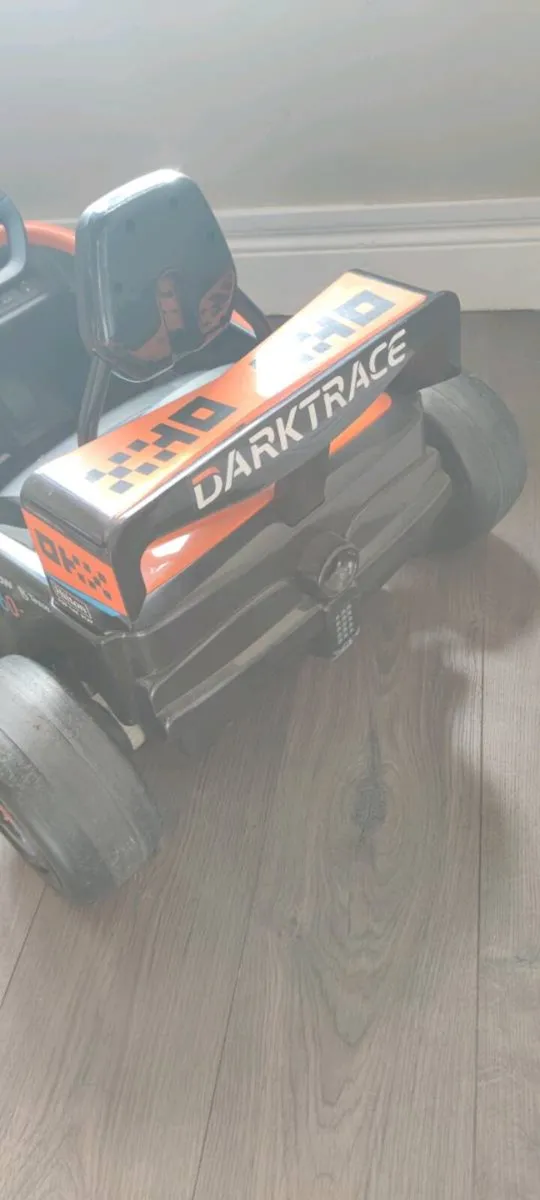 12v kids ride on F1 car - Image 2