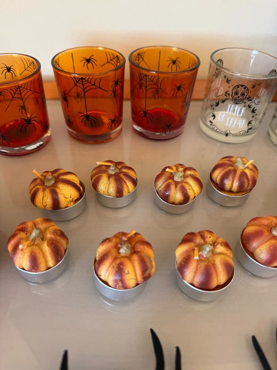 Halloween Decorations - Image 3