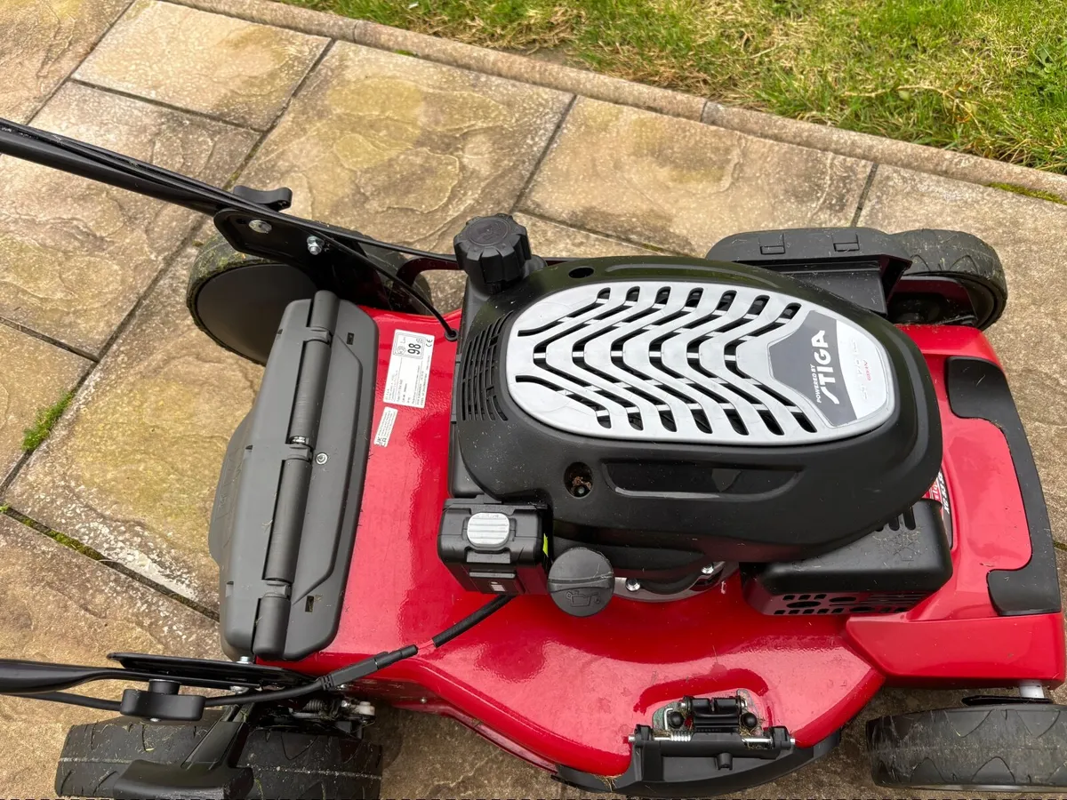 Lawnmower - Image 2