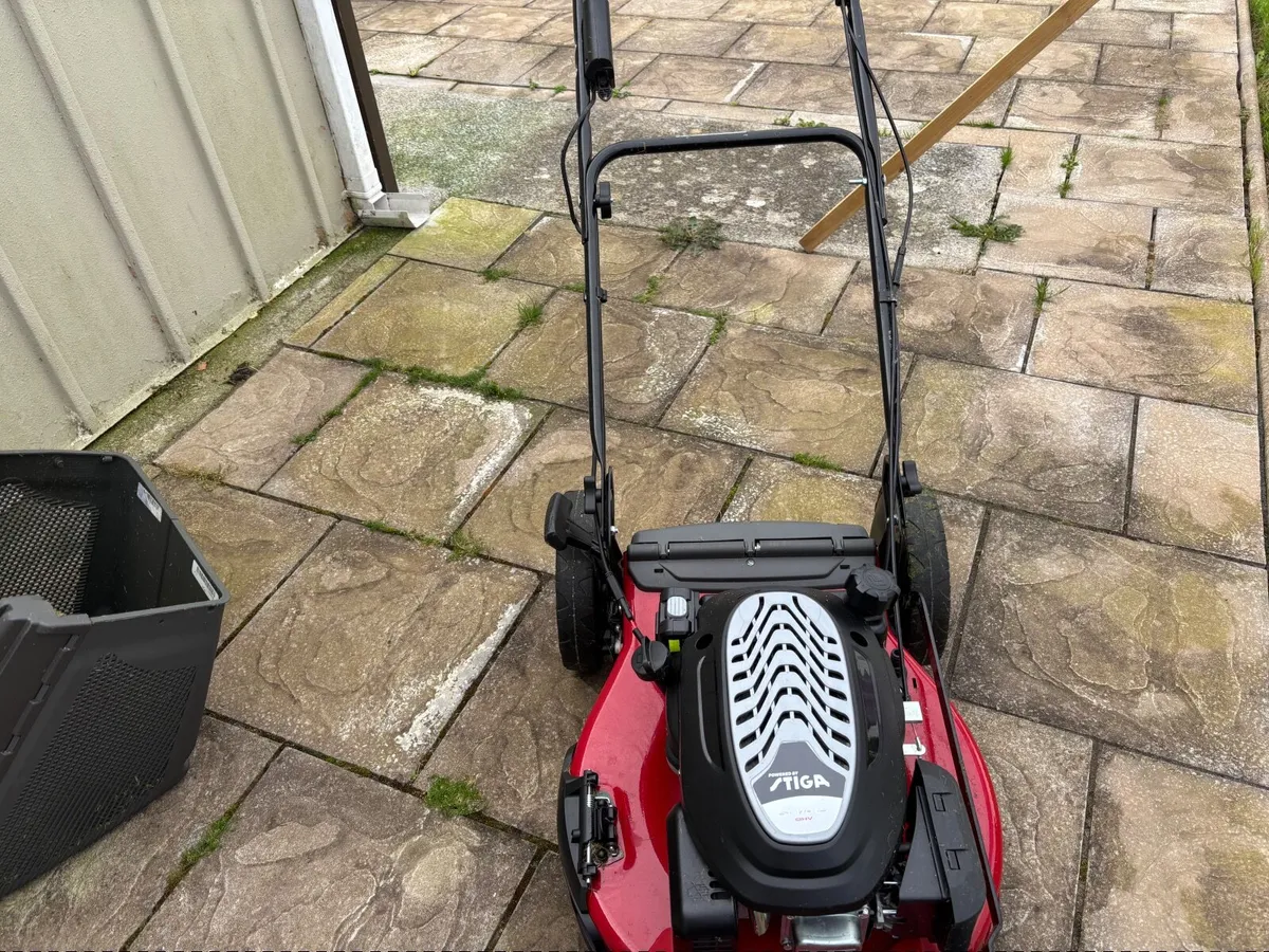 Lawnmower - Image 4