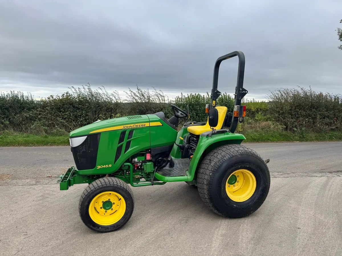 John Deere Compact Tractor - Image 1