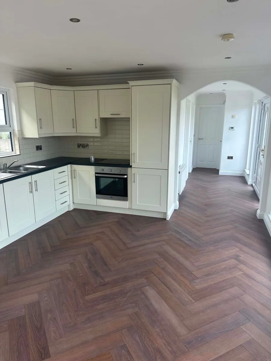Chalet for sale - Image 4