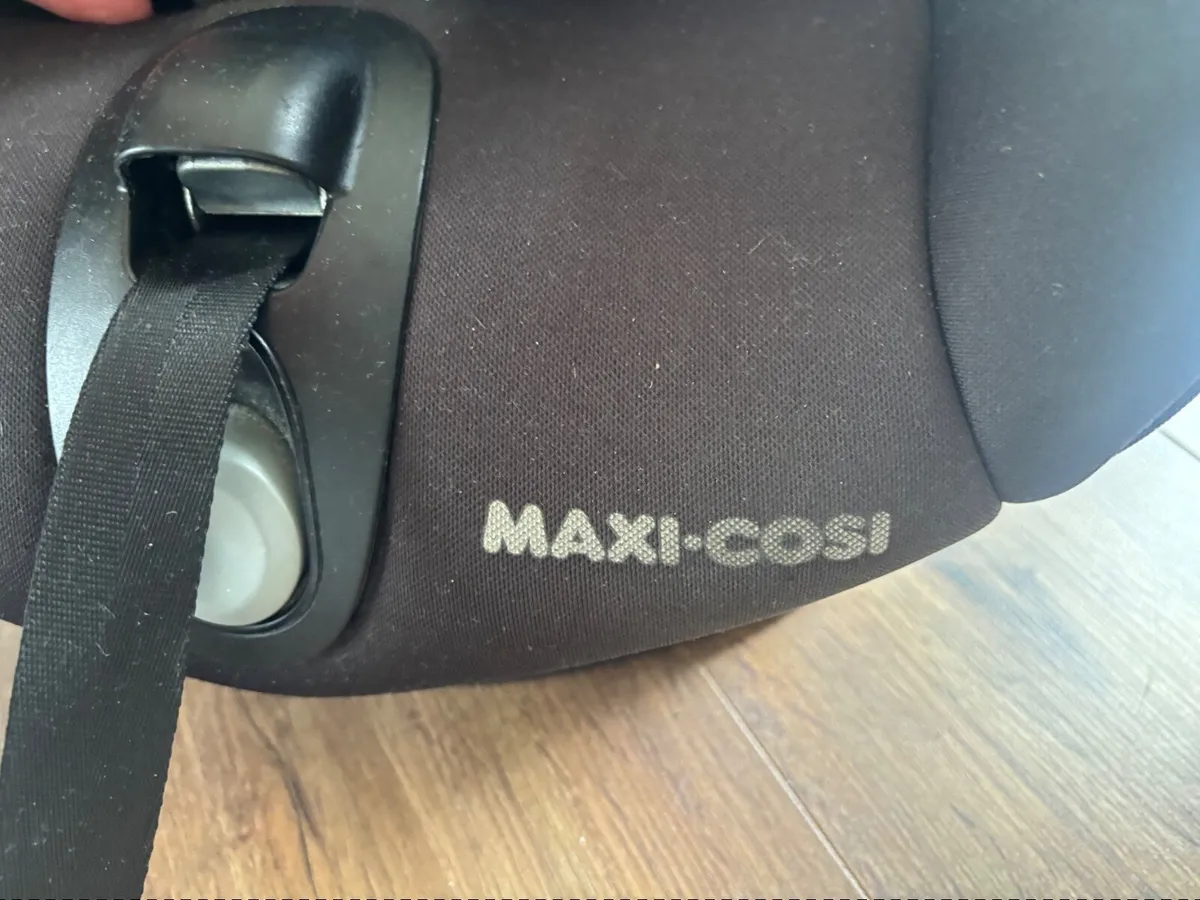 Car seat  maxi cosi swivel - Image 4