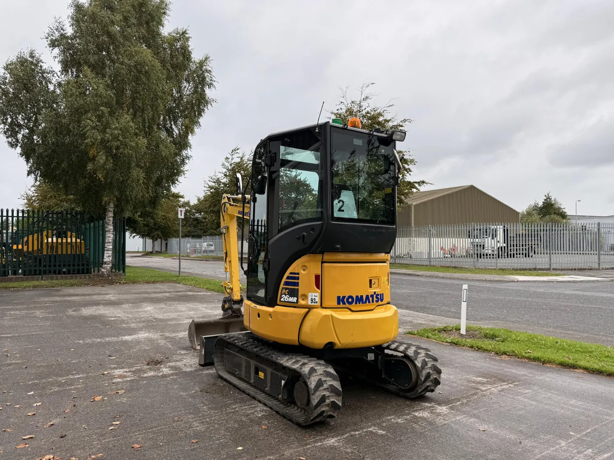 2022 Komatsu PC26MR-5 Excavator - Image 3