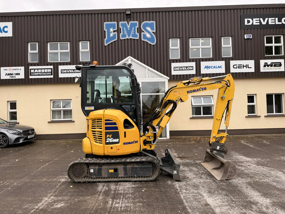 2022 Komatsu PC26MR-5 Excavator - Image 1