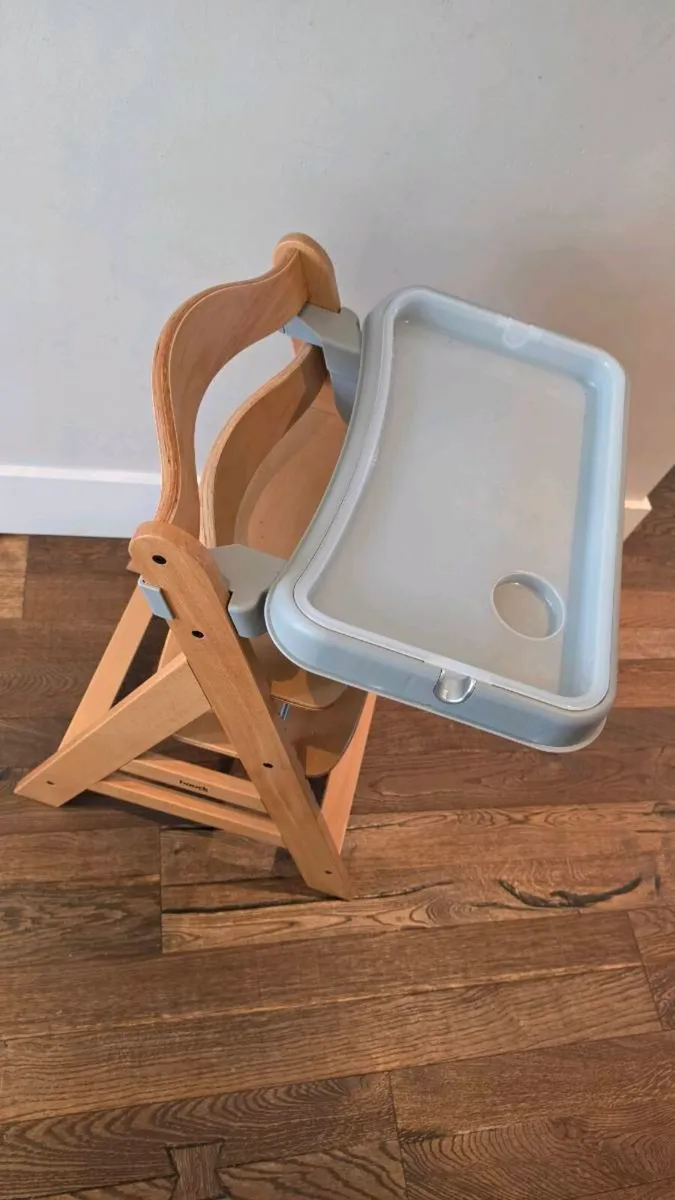 Hauck Feeding Chair - Image 4