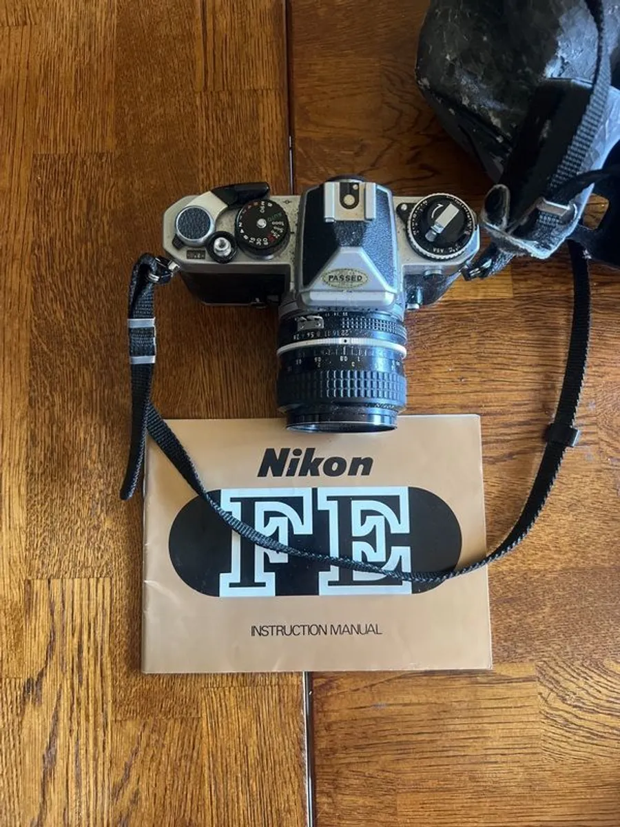 Nikon FE Camera 35mm - Image 2