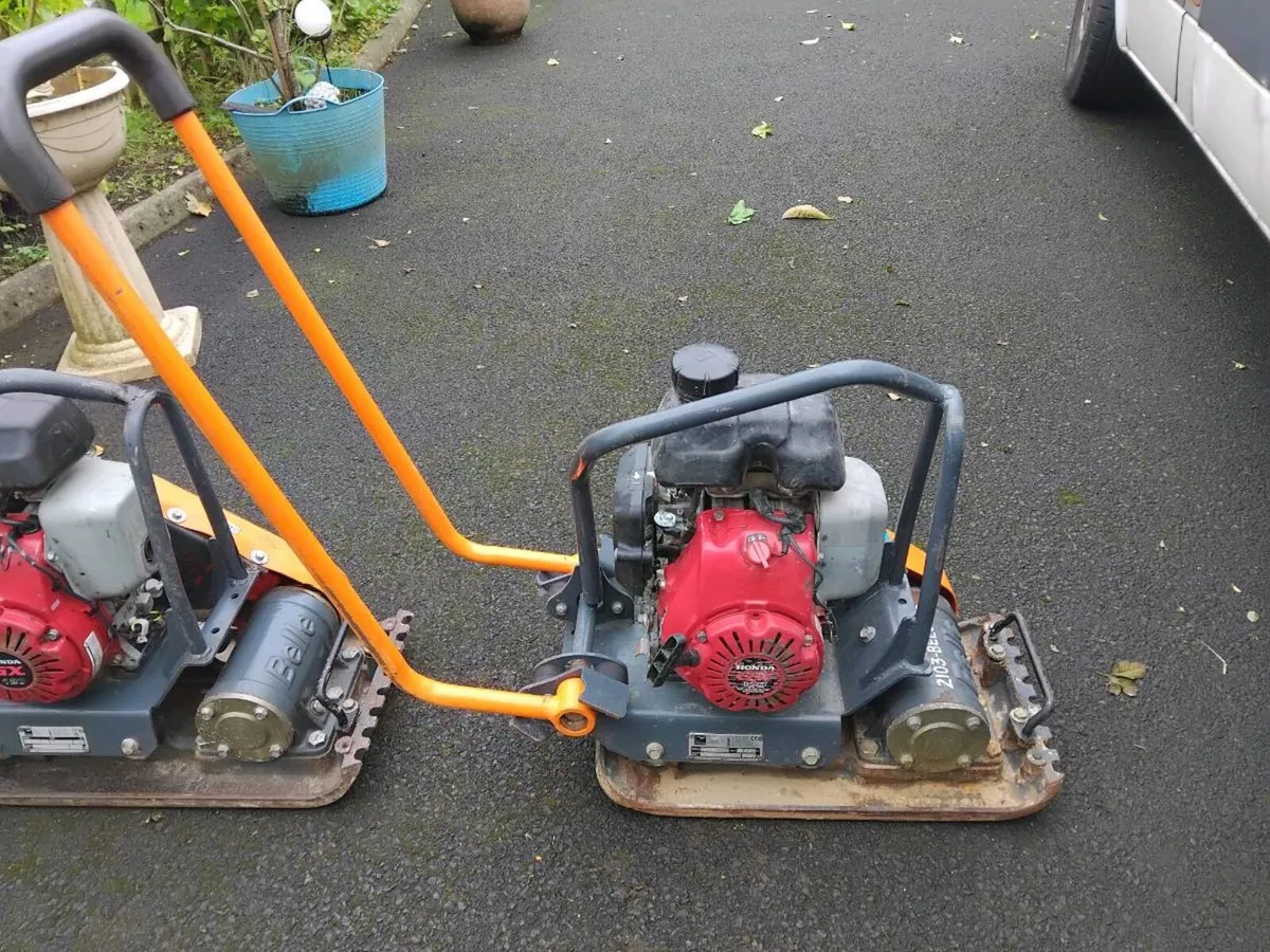 Wacker compactor plate - Image 3