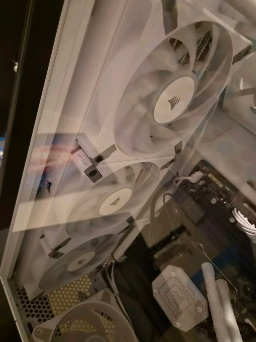 Corsair iCUE H150i Elite Capellix XT - Image 2