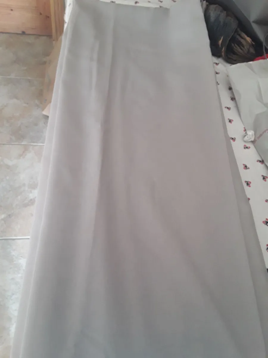 Brand new light weight curtains - Image 1