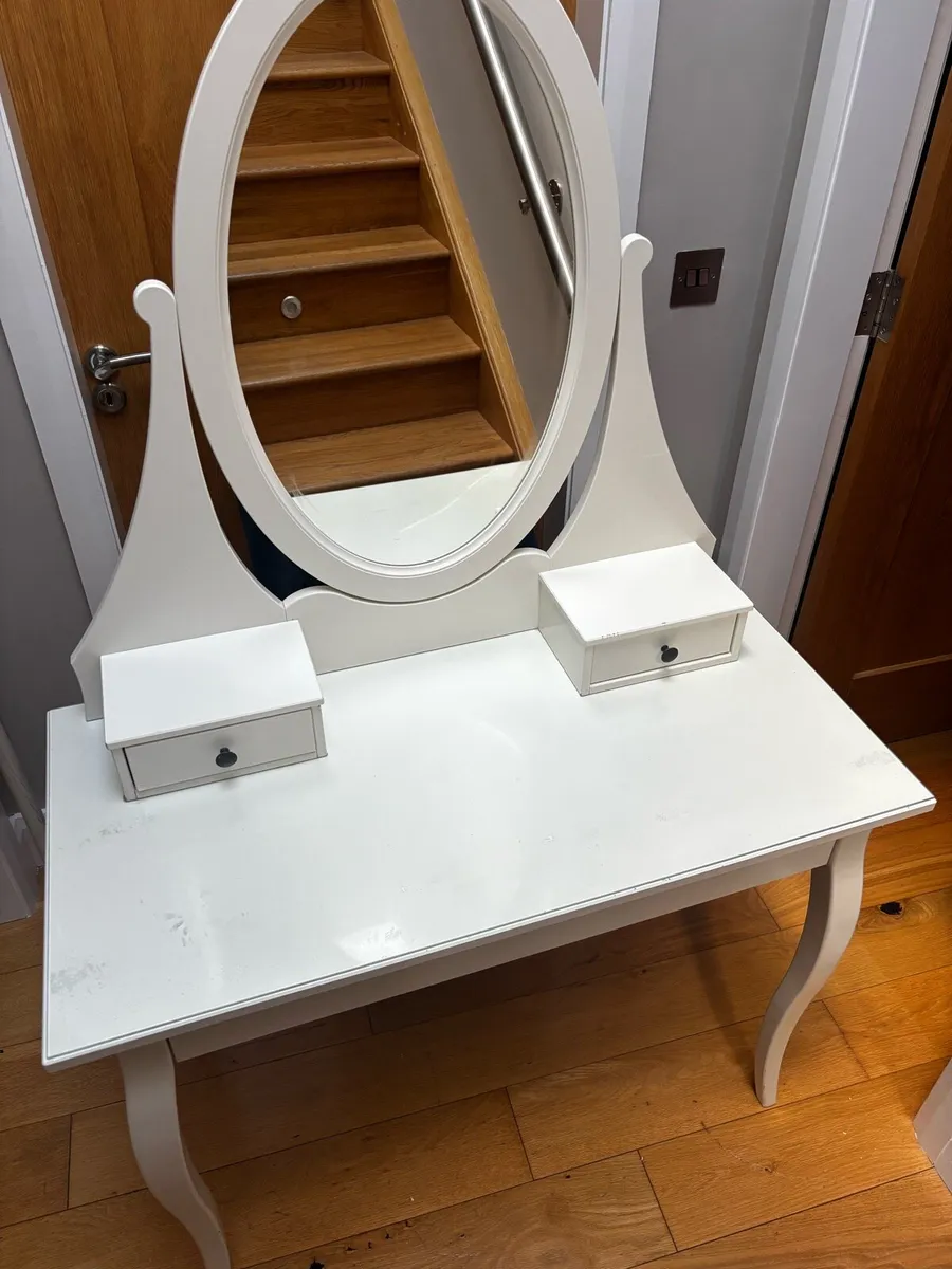 Dressing Table - Image 1