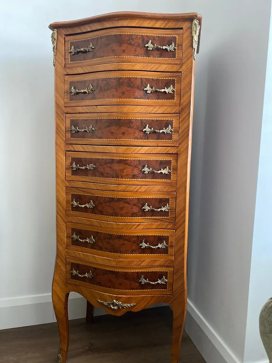 Reproduction Chest of drawers - Image 1