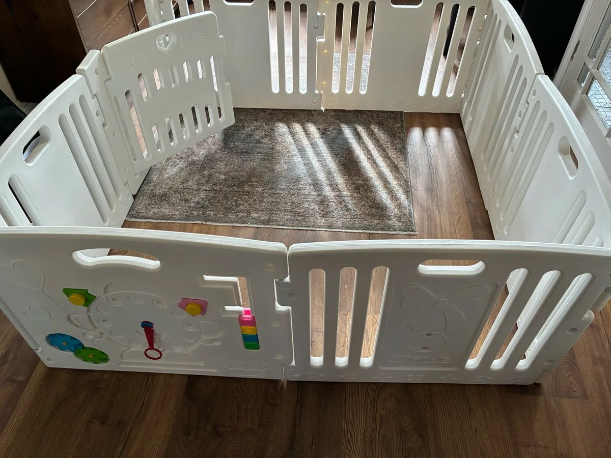 Playpen - Image 2