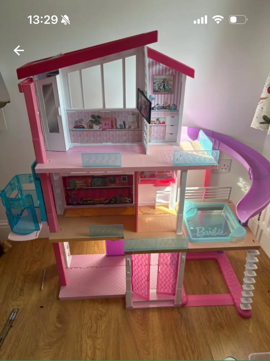 Barbie dream house