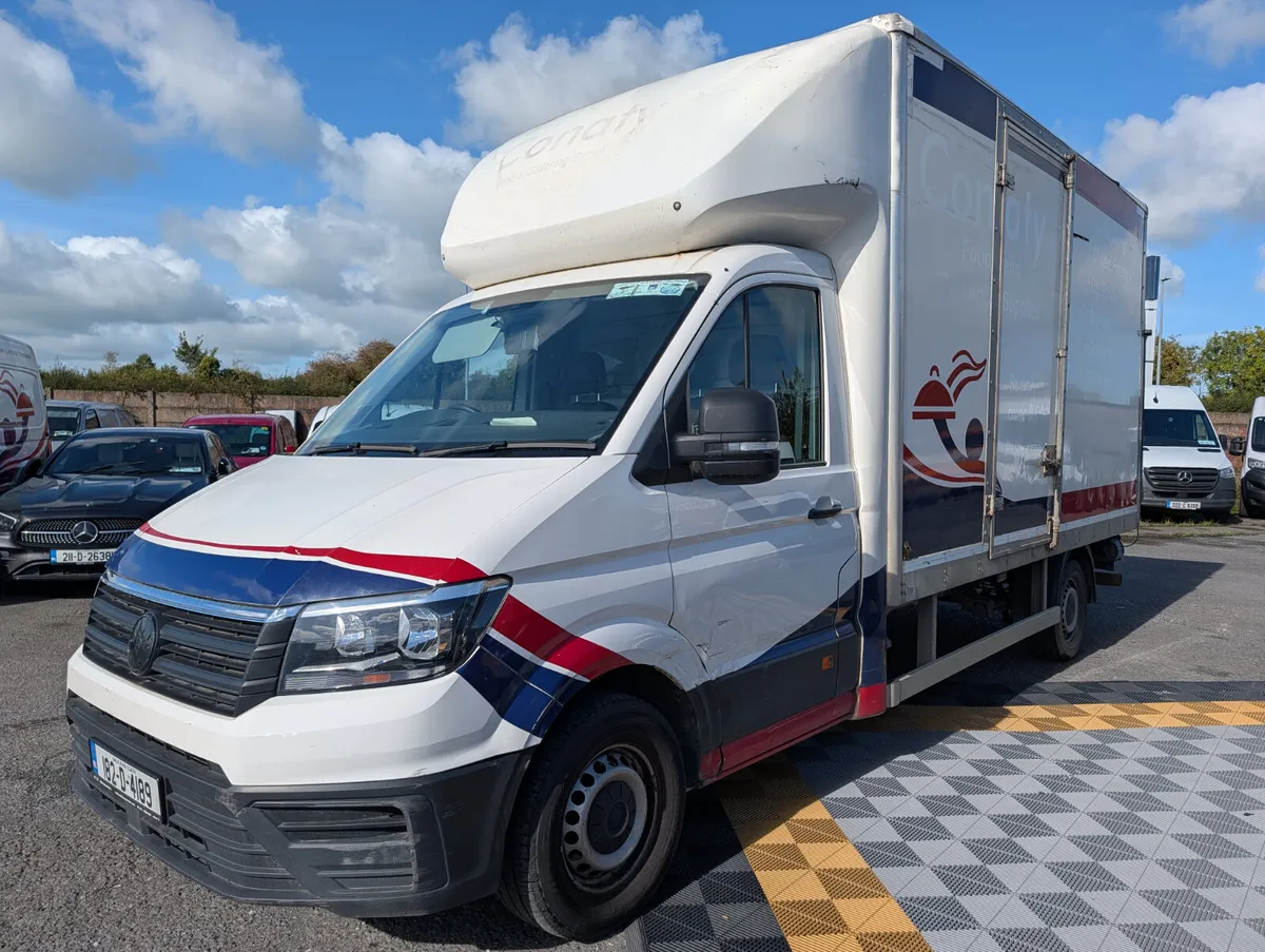 Volkswagen Crafter box body with tail lift - Image 1