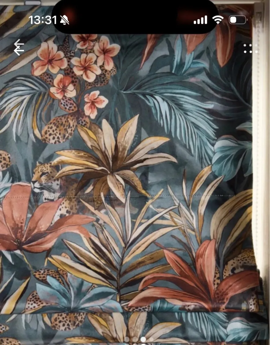 Next ready made blackout Roman blinds - Image 3