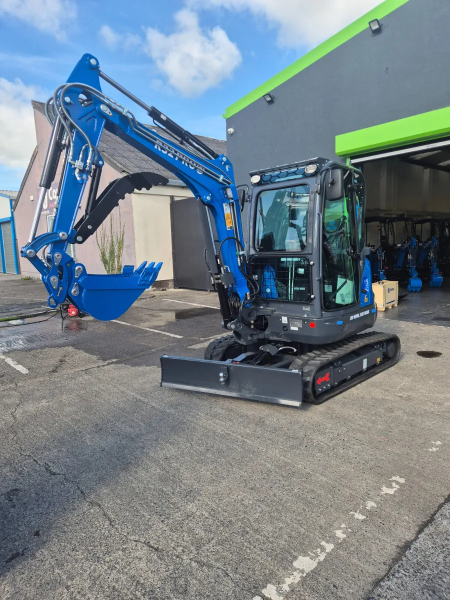Rippa R32 Pro - Kubota - Image 1