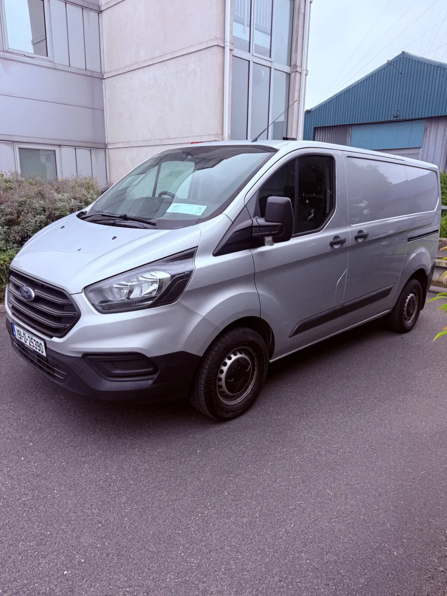 Ford Transit Custom 2019 Cvrt 6/27 - Image 3