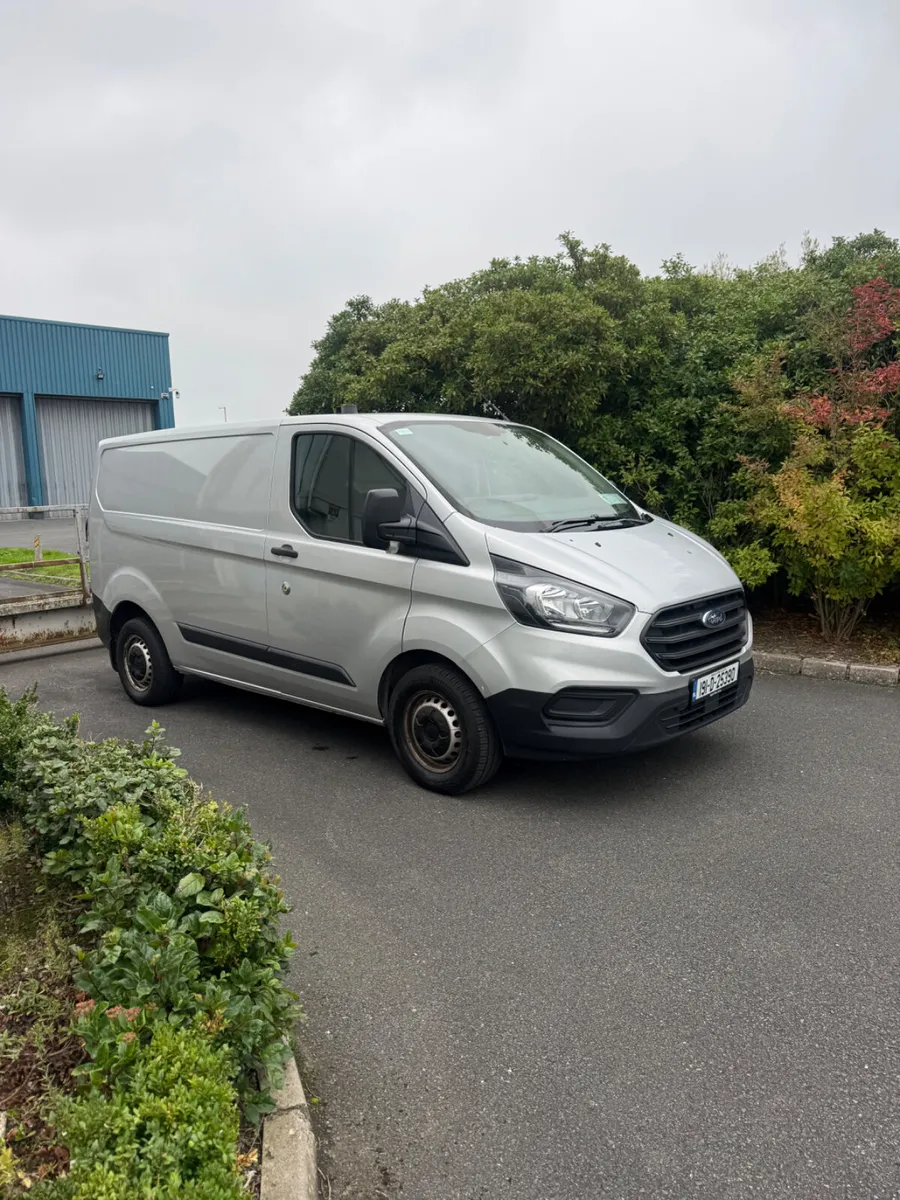 Ford Transit Custom 2019 Cvrt 6/27 - Image 1