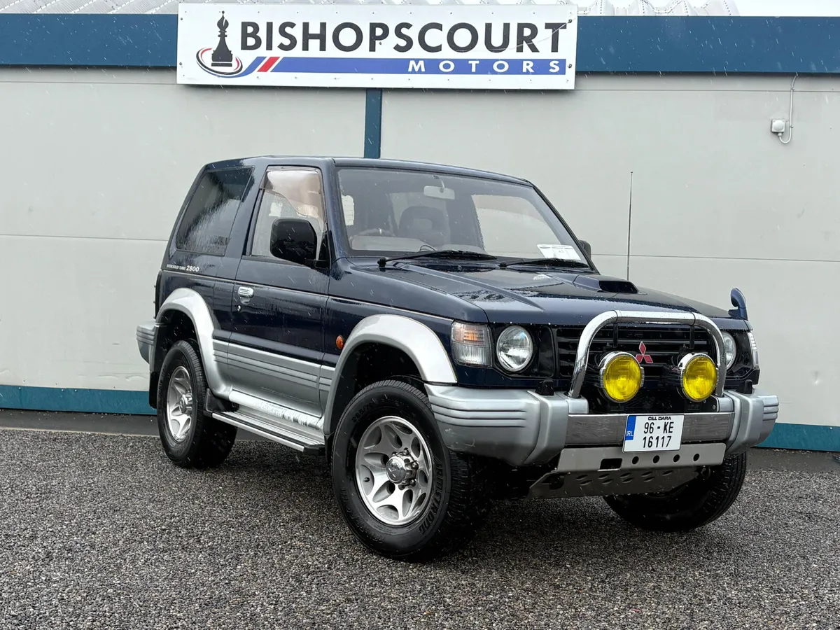 Mitsubishi Pajero 1996 - Image 2