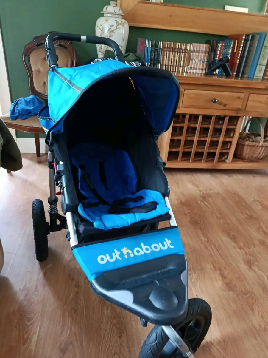 Pram - Image 3