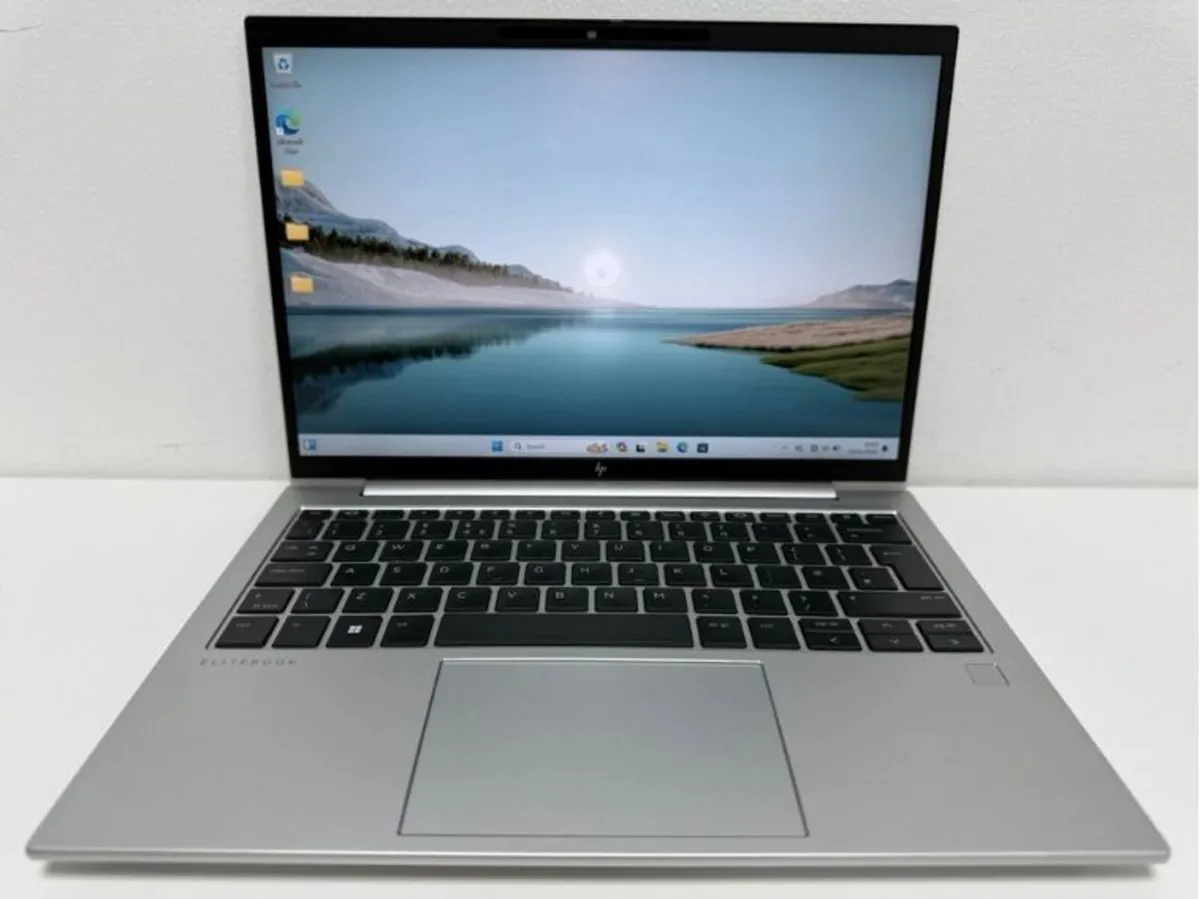 HP EliteBook Laptop 14in screen - Image 1