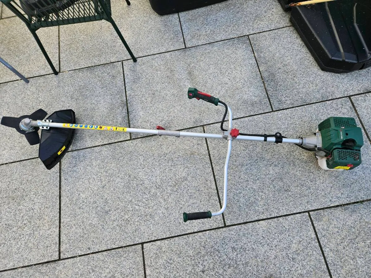 Grass strimmer - Image 4