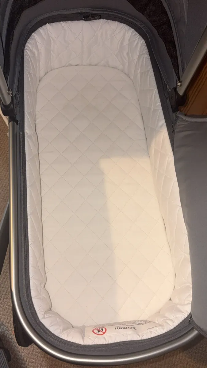 Zummi travel system - Image 2
