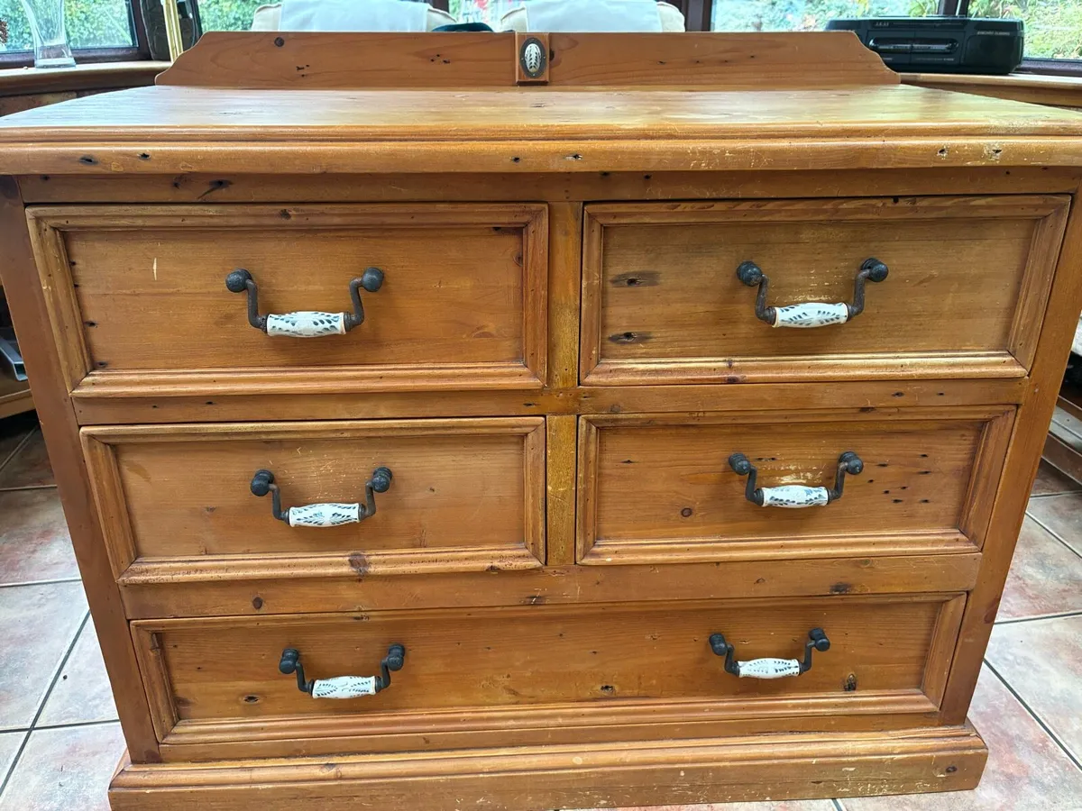 Pine Chest of Drawers - Image 1