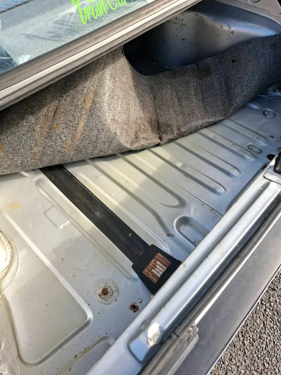 Renault 9 GTL - Image 4