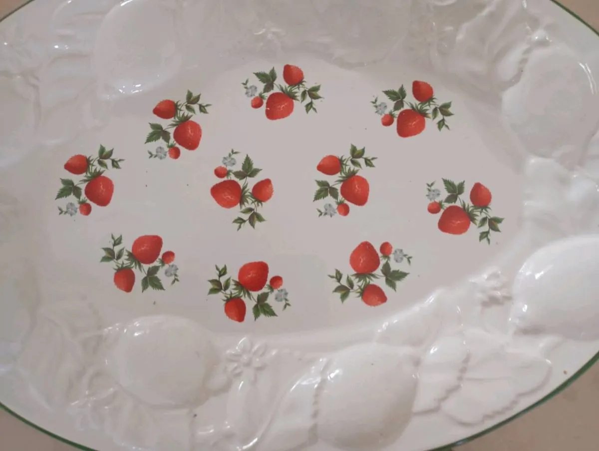 Oval Pottery Platter - Image 2